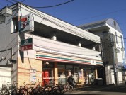 セブンイレブン初石駅前