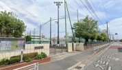 鶴見中学校