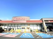 とりせん下妻店