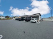 セブンイレブン　茨城利根四季の丘店