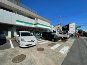 ファミリーマート専大松戸高校前店