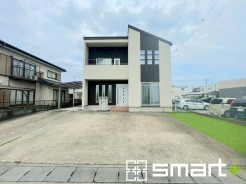 ～新規物件が誕生です～
・皆様お待たせいたしました。土浦市虫掛に新規物件が誕生いたしました。
・このエリアでお探しの方は、まずはお気軽にお問い合わせくださいませ。お待ちしております。
