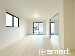 ～家具の配置がしやすい間取～
・ＬＤＫはリビングとダイニングの境目が分かりやすくなっており、家具の配置がしやすい造り。
・どんなインテリアにするか考えるだけでも楽しくなりますね。
