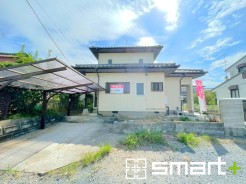 ～綺麗にお使いの外観～
・外観も綺麗にお使いなので、築年数を感じさせない見た目となっております。
