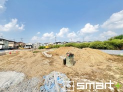 ～ご家族を守る「耐震等級３」～
・住宅性能評価において「耐震等級３」を取得。地震に強い家であることが証明されております。
・倒壊の恐れが低くなりますので、地震保険が半額になるメリットも。
