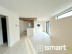 ～家具の配置がしやすい間取～
・ＬＤＫはリビングとダイニングの境目が分かりやすくなっており、家具の配置がしやすい造り。
・どんなインテリアにするか考えるだけでも楽しくなりますね。
