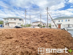 ～2区画の新規物件～
・松戸市河原塚に2区画の新規売地が販売開始です。
・建築条件はございませんので、お好きなメーカーで建築いただけます。ぜひ一度お問い合わせくださいませ。
