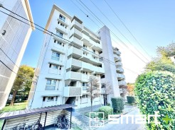 ～綺麗にお使いの外観～
・外観も綺麗にお使いなので、築年数を感じさせない見た目となっております。
・外壁や屋根のリフォームなどをお考えの方もお気軽にご相談くださいませ。
