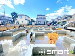 ～ご家族を守る「耐震等級３」～
・住宅性能評価において「耐震等級３」を取得。地震に強い家であることが証明されております。
・倒壊の恐れが低くなりますので、地震保険が半額になるメリットも。
(Ａ号棟)