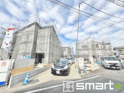 ～ご家族を守る「耐震等級３」～
・住宅性能評価において「耐震等級３」を取得。地震に強い家であることが証明されております。
・倒壊の恐れが低くなりますので、地震保険が半額になるメリットも。
