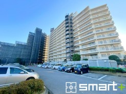 ～お問合せはお気軽に～
・お仕事帰りの遅い時間や短時間のご案内、不動産会社に休みの多い水曜日などでもご対応可能です。
・ぜひお気軽にお問合せくださいませ。お待ちしております！
