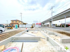 ～完成物件もご案内可能～
・ご案内時には実際の立地に加え、同メーカー・同仕様の完成物件もご案内可能です。
・ぜひ現地と建物をご覧いただき、具体的にイメージしてみてくださいませ。
