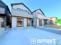 ～優しい印象の外観～
・環境にも馴染みやすく汚れもあまり目立たない淡い色味の外観は、落ち着いた雰囲気を醸し出してくれますね。
・ナチュラルな色調が優しい印象を与えてくれます。
