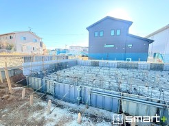 ～完成物件もご案内可能～
・ご案内時には実際の立地に加え、同メーカー・同仕様の完成物件もご案内可能です。
・ぜひ現地と建物をご覧いただき、具体的にイメージしてみてくださいませ。
(１号棟)
