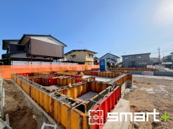 ～ご家族を守る「耐震等級３」～
・住宅性能評価において「耐震等級３」を取得。地震に強い家であることが証明されております。
・倒壊の恐れが低くなりますので、地震保険が半額になるメリットも。
(１号棟)