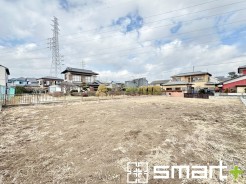 ～完成物件もご案内可能～
・ご案内時には実際の立地に加え、同メーカー・同仕様の完成物件もご案内可能です。
・ぜひ現地と建物をご覧いただき、具体的にイメージしてみてくださいませ。
