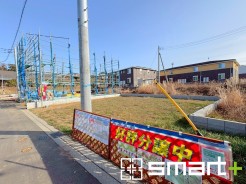 ～完成物件もご案内可能～
・ご案内時には実際の立地に加え、同メーカー・同仕様の完成物件もご案内可能です。
・ぜひ現地と建物をご覧いただき、具体的にイメージしてみてくださいませ。
