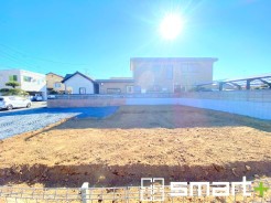 ～完成物件もご案内可能～
・ご案内時には実際の立地に加え、同メーカー・同仕様の完成物件もご案内可能です。
・ぜひ現地と建物をご覧いただき、具体的にイメージしてみてくださいませ。
