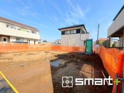 ～完成物件もご案内可能～
・ご案内時には実際の立地に加え、同メーカー・同仕様の完成物件もご案内可能です。
・ぜひ現地と建物をご覧いただき、具体的にイメージしてみてくださいませ。
