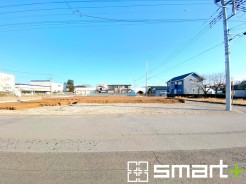 ～完成物件もご案内可能～
・ご案内時には実際の立地に加え、同メーカー・同仕様の完成物件もご案内可能です。
・ぜひ現地と建物をご覧いただき、具体的にイメージしてみてくださいませ。
(１号棟)
