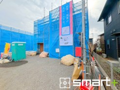 ～ご家族を守る「耐震等級３」～
・住宅性能評価において「耐震等級３」を取得。地震に強い家であることが証明されております。
・倒壊の恐れが低くなりますので、地震保険が半額になるメリットも。
(１号棟)