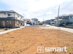 ～完成物件もご案内可能～
・ご案内時には実際の立地に加え、同メーカー・同仕様の完成物件もご案内可能です。
・ぜひ現地と建物をご覧いただき、具体的にイメージしてみてくださいませ。
(１号棟)