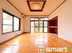 ～ナチュラルな色彩のＬＤＫ～
・自然な風合いの色味で纏められたＬＤＫは家具のコーディネートもしやすくなっております。
・どんなインテリアにするか、考えるだけでも楽しくなりますね。
