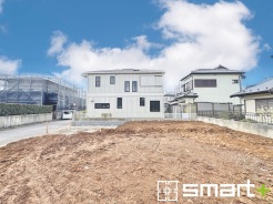 ～ご家族を守る「耐震等級３」～
・住宅性能評価において「耐震等級３」を取得。地震に強い家であることが証明されております。
・倒壊の恐れが低くなりますので、地震保険が半額になるメリットも。
