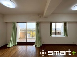 ～ナチュラルな色彩のＬＤＫ～
・自然な風合いの色味で纏められたＬＤＫは家具のコーディネートもしやすくなっております。
・どんなインテリアにするか、考えるだけでも楽しくなりますね。
