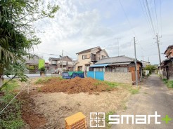 ～限定１区画の新規物件～
・龍ヶ崎市新町に限定１区画の新規売地が販売開始です。
・建築条件はございませんので、お好きなメーカーで建築いただけます。ぜひ一度お問い合わせくださいませ。
