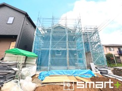 ~完成物件もご案内可能~
・ご案内時には実際の立地に加え、同メーカー・同仕様の完成物件もご案内可能です。
・ぜひ現地と建物をご覧いただき、具体的にイメージしてみてくださいませ。