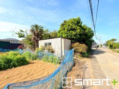 ～十分な広さのある前面道路～
・前面道路は約６ｍございますので、お車でのすれ違いも楽々で余計なストレスがかかりません。
