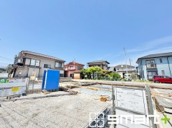 ～完成物件もご案内可能～
・ご案内時には実際の立地に加え、同メーカー・同仕様の完成物件もご案内可能です。
・ぜひ現地と建物をご覧いただき、具体的にイメージしてみてくださいませ。

