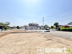 ～完成物件もご案内可能～
・ご案内時には実際の立地に加え、同メーカー・同仕様の完成物件もご案内可能です。
・ぜひ現地と建物をご覧いただき、具体的にイメージしてみてくださいませ。