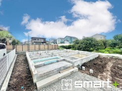 ～完成物件もご案内可能～
・ご案内時には実際の立地に加え、同メーカー・同仕様の完成物件もご案内可能です。
・ぜひ現地と建物をご覧いただき、具体的にイメージしてみてくださいませ。
