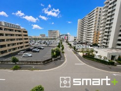 ～バルコニーからの眺望～
・空の青さが映える整った街並み。
・見晴らしの良さが、暮らしに心地よいゆとりをもたらしてくれます
