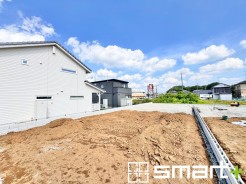 ～完成物件もご案内可能～
・ご案内時には実際の立地に加え、同メーカー・同仕様の完成物件もご案内可能です。
・ぜひ現地と建物をご覧いただき、具体的にイメージしてみてくださいませ。
