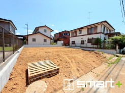 ～完成物件もご案内可能～
・ご案内時には実際の立地に加え、同メーカー・同仕様の完成物件もご案内可能です。
・ぜひ現地と建物をご覧いただき、具体的にイメージしてみてくださいませ。
