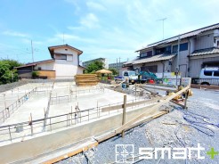 ～ご家族を守る「耐震等級３」～
・住宅性能評価において「耐震等級３」を取得。地震に強い家であることが証明されております。
・倒壊の恐れが低くなりますので、地震保険が半額になるメリットも。
