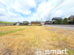 常総市三坂町の約250坪の広大な土地になります。是非現地で広さを確認してください。

