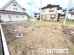 ～完成物件もご案内可能～
・ご案内時には実際の立地に加え、同メーカー・同仕様の完成物件もご案内可能です。
・ぜひ現地と建物をご覧いただき、具体的にイメージしてみてくださいませ。
