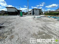 ～完成物件もご案内可能～
・ご案内時には実際の立地に加え、同メーカー・同仕様の完成物件もご案内可能です。
・ぜひ現地と建物をご覧いただき、具体的にイメージしてみてくださいませ。
(１号棟)