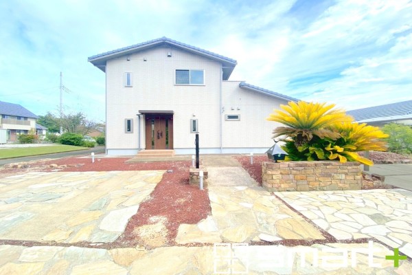 龍ケ崎市白羽　～売邸宅～