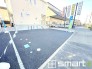～ゆとりあるカースペース～
・セカンドカーや来客時にも困らないカースペース２台分は並列駐車可能でお車の出し入れもラクラク。
・カーポートなどのオプションもお気軽にご相談くださいませ。
