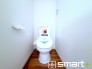 ～やはり便利なタンク式トイレ～
・最近はタンクレストイレもございますが、タンク式の場合は停電時もお水を流すことが可能。
・故障時なども比較的費用が安くなるなど、メリットが多くなります。
