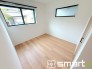 ～２面採光の明るいお部屋～
・洋室は２面採光とする事で穏やかな陽の入る明るい空間となっております。
・くつろぎのプライベート時間を明るい空間で穏やかにお過ごしいただけます。
