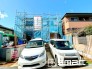 ～ベタ基礎でしっかりとした土台～
・コンクリートの中に鉄筋を配し強度を高めた「ベタ基礎」を採用。
・しっかりとした土台を造ったうえで、その上に建物が築造されていきます。
