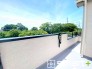 ～洗濯物も干しやすいバルコニー～
・陽当たり良好な南側のバルコニーは２部屋から出入りができて毎日のお洗濯も快適。
・テラス屋根等のオプションもお気軽にご相談くださいませ。