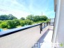 ～洗濯物も干しやすいバルコニー～
・陽当たり良好な南側のバルコニーは２部屋から出入りができて毎日のお洗濯も快適。
・テラス屋根等のオプションもお気軽にご相談くださいませ。