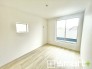 ～２面採光の明るいお部屋～
・洋室は２面採光とする事で穏やかな陽の入る明るい空間となっております。
・くつろぎのプライベート時間を明るい空間で穏やかにお過ごしいただけます。
